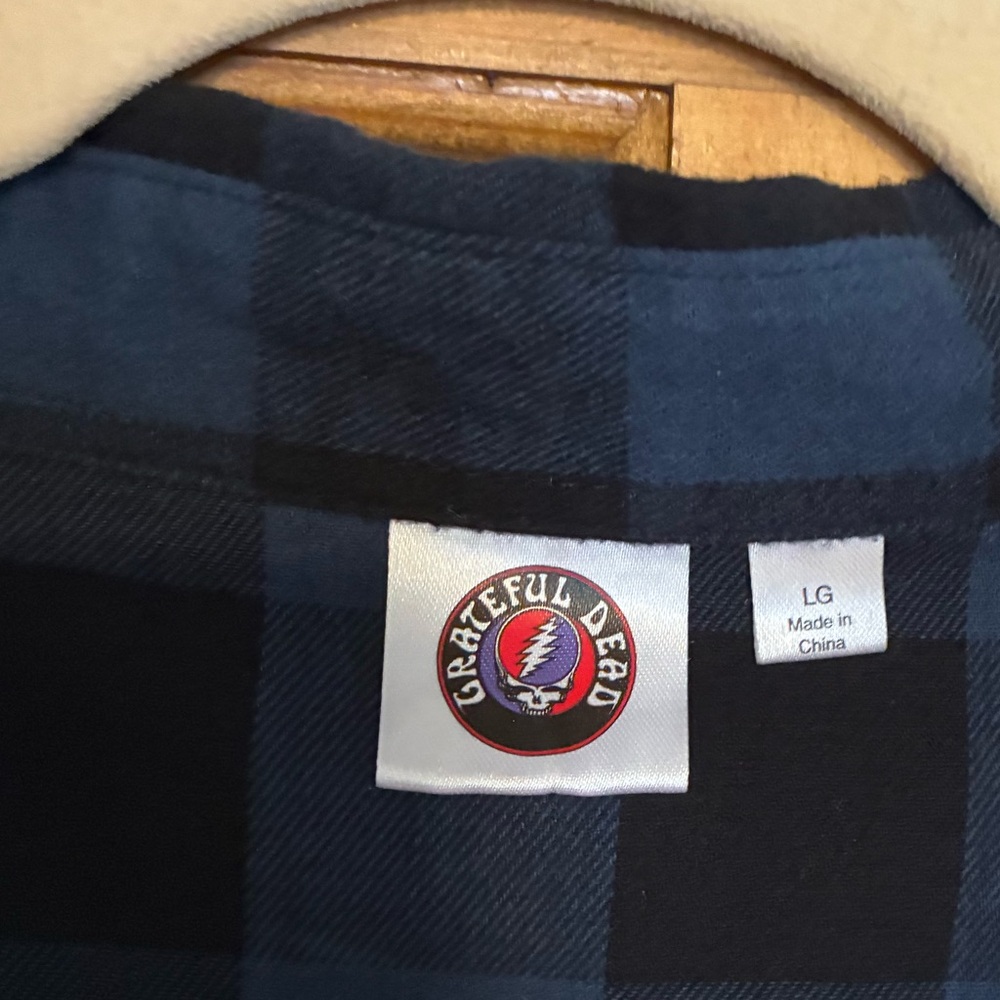 Grateful Dead Plaid Flannel Shirt. - Picture 4 of 4